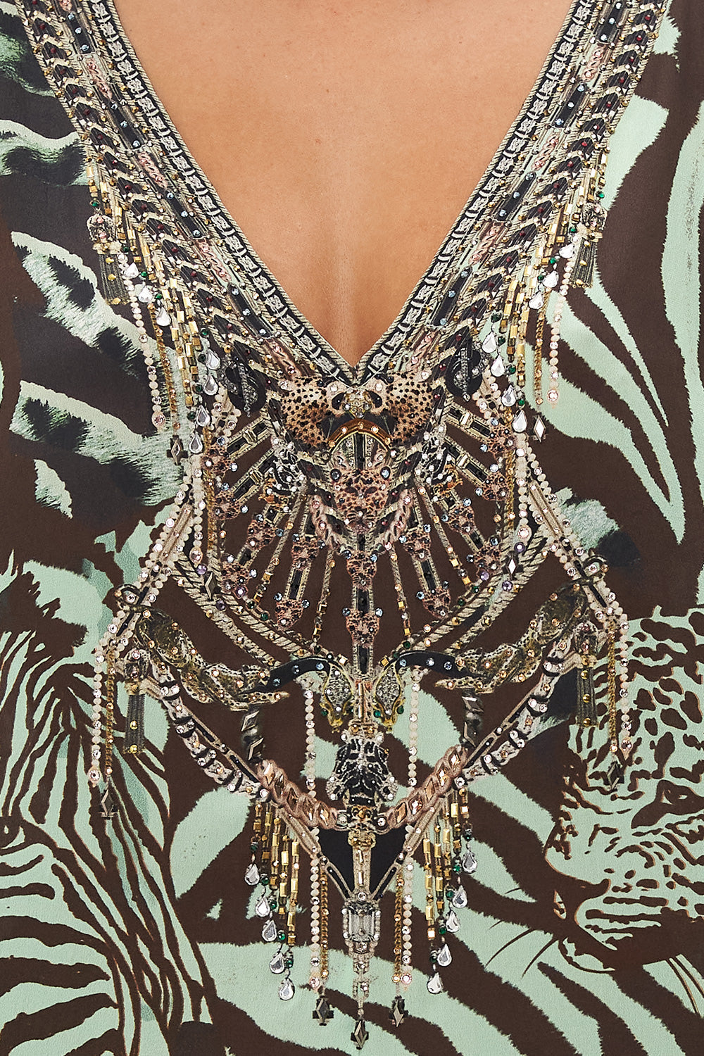 V NECK BLOUSON SLEEVE DRESS LEOPARD LORE