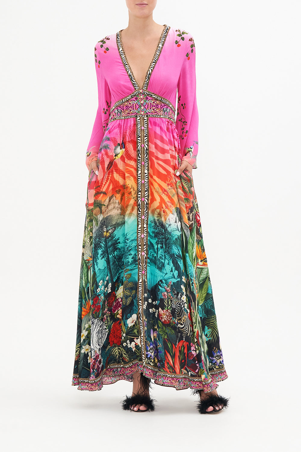 KIMONO SLEEVE DRESS WITH SHIRRING DETAIL UNTAMED RUNAWAY