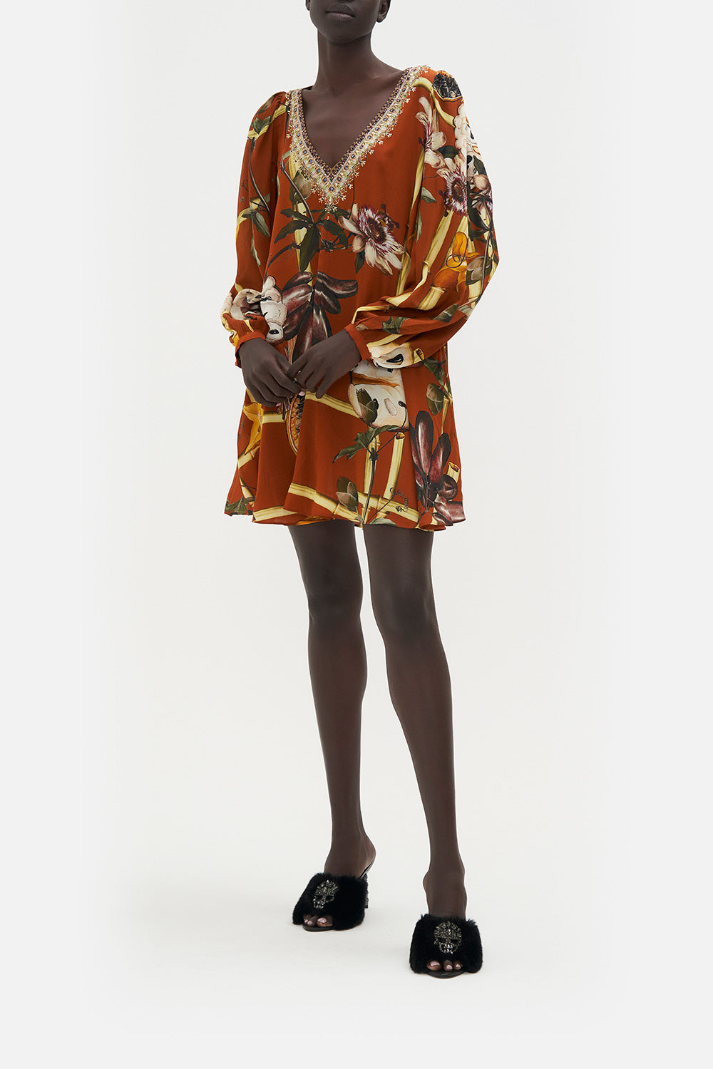 V NECK BLOUSON SLEEVE DRESS GARDEN OF EVE