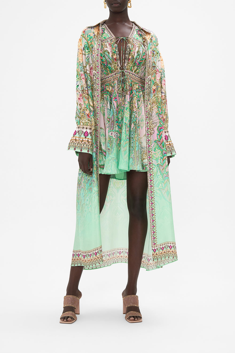 LAYER WITH COLLAR LOST CITY