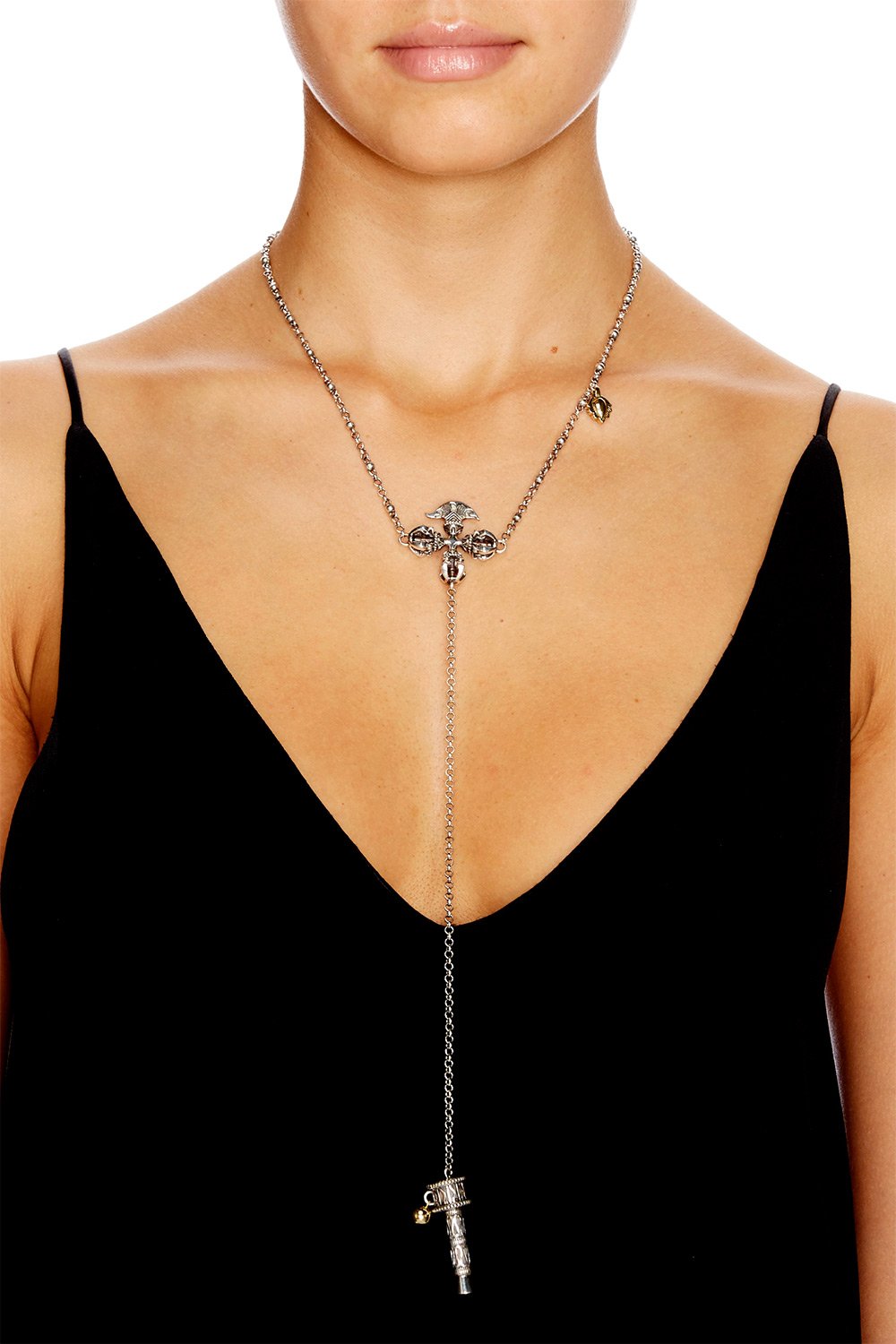 RING OF ROSES FINE CHAIN PENDANT NECKLACE