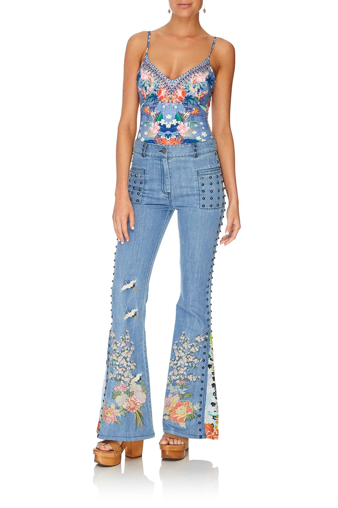 FLARED JEAN WITH CONTRAST PANEL THE STILL ABYSS