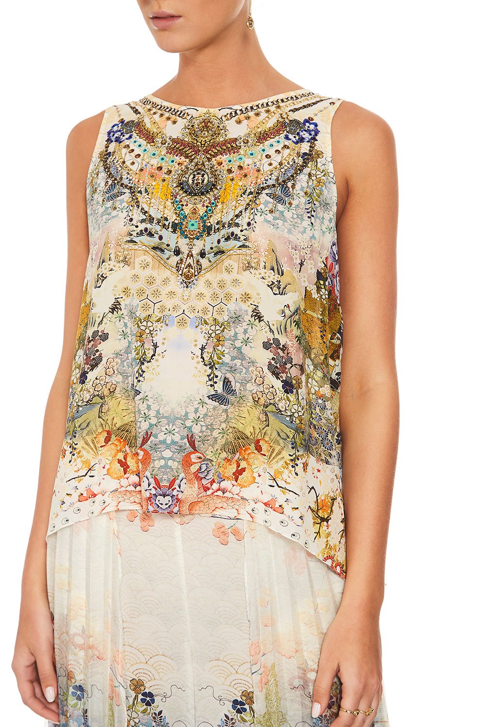 CAMILLA LADY LABYRINTH BUTTON BACK TOP