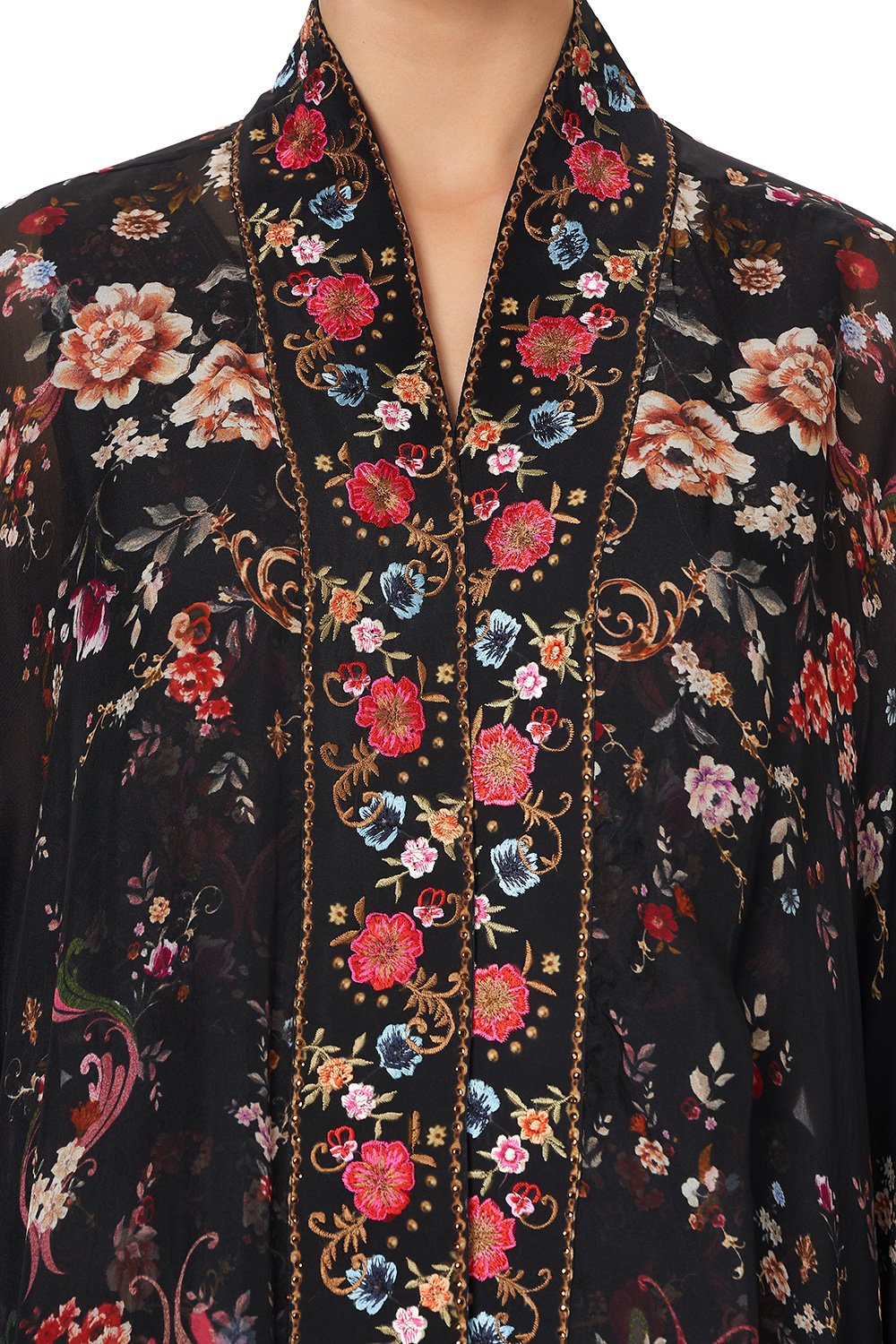 LAYER WITH KIMONO COLLAR A GIRL LIKE YOU