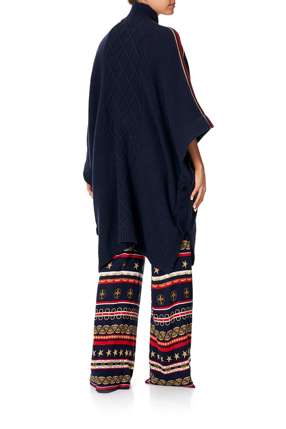 CAMILLA OVERSIZED CABLE KNIT COSTUME PARTY