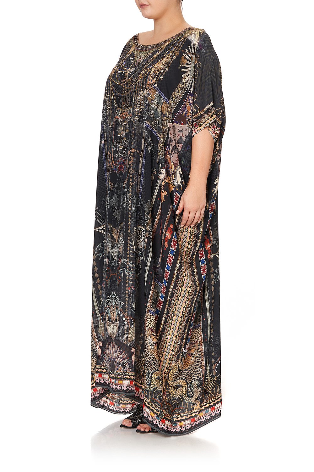 ROUND NECK KAFTAN SON OF SEVEN QUEENS