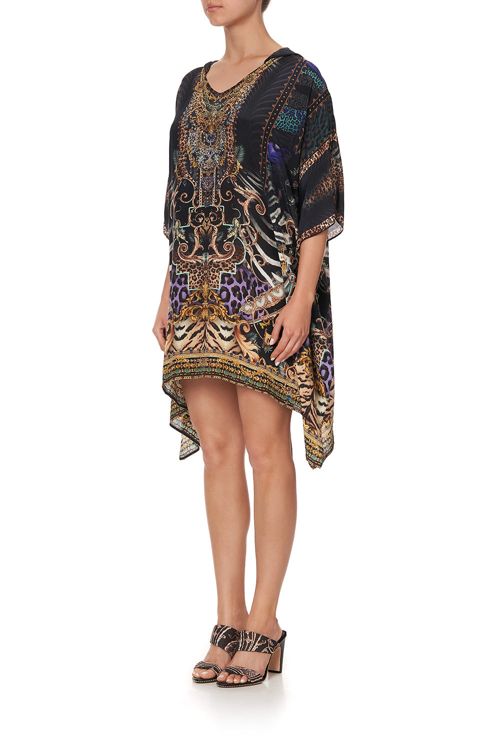 SHORT HOODED KAFTAN SHES GOT GRACE