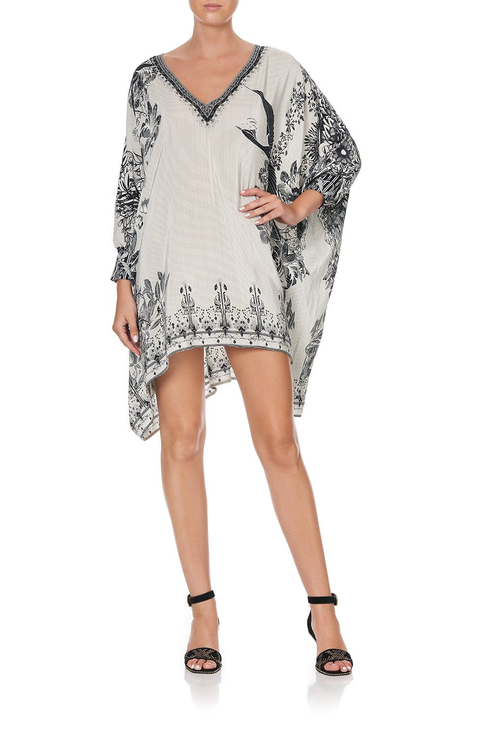 SHORT KAFTAN WITH CUFF SILVER LININGS