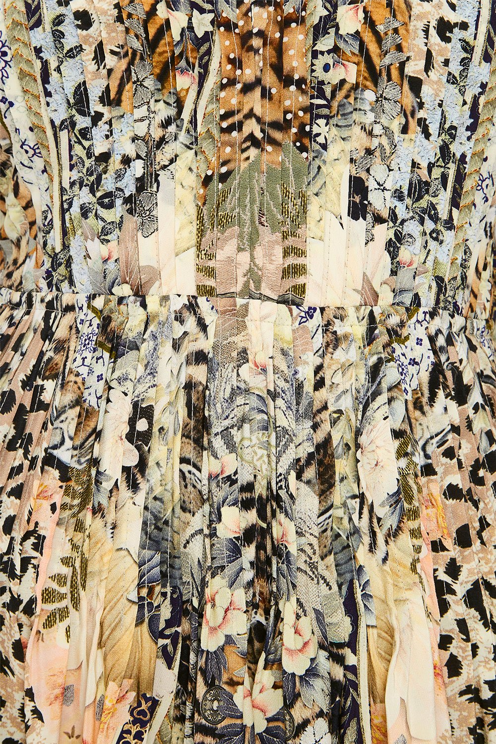 CAMILLA SHORT KAFTAN WITH PLEAT BODICE MOTO MAIKO