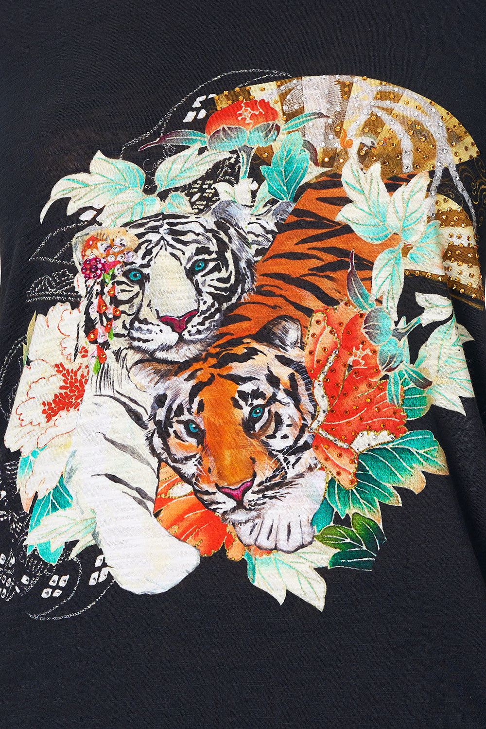 TEE WITH SCOOP HEM DARLING'S DESTINY