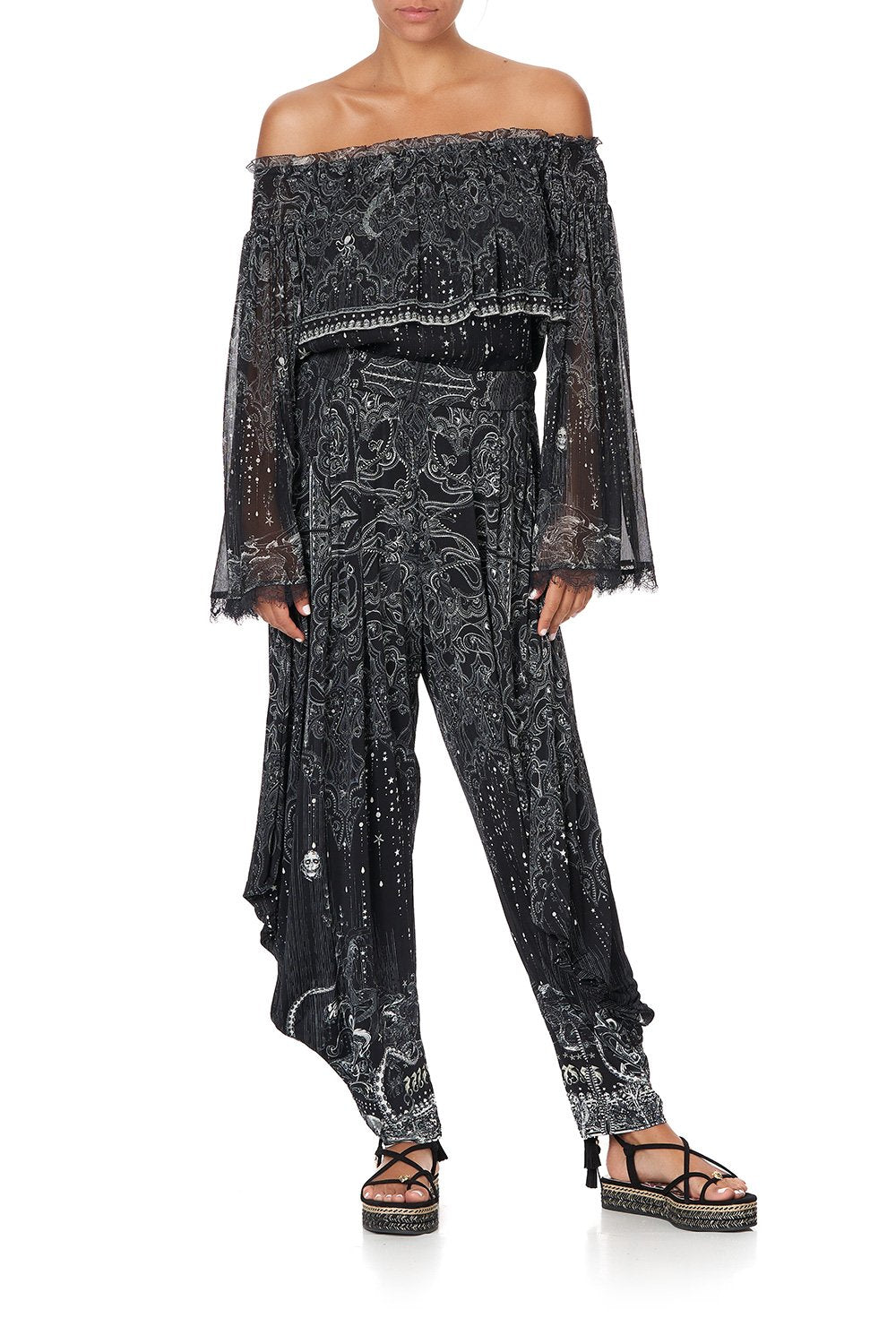 TIERED RUFFLE BLOUSE MIDNIGHT PEARL