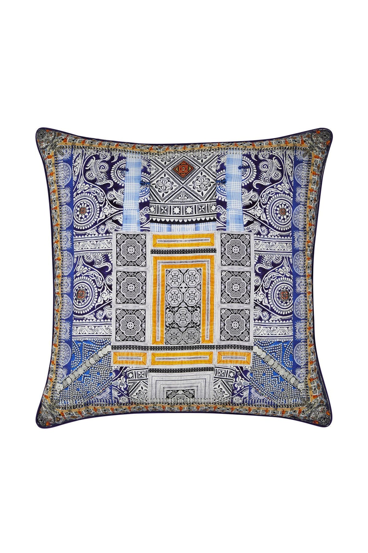 DRESS UP BOX LARGE SQUARE CUSHION