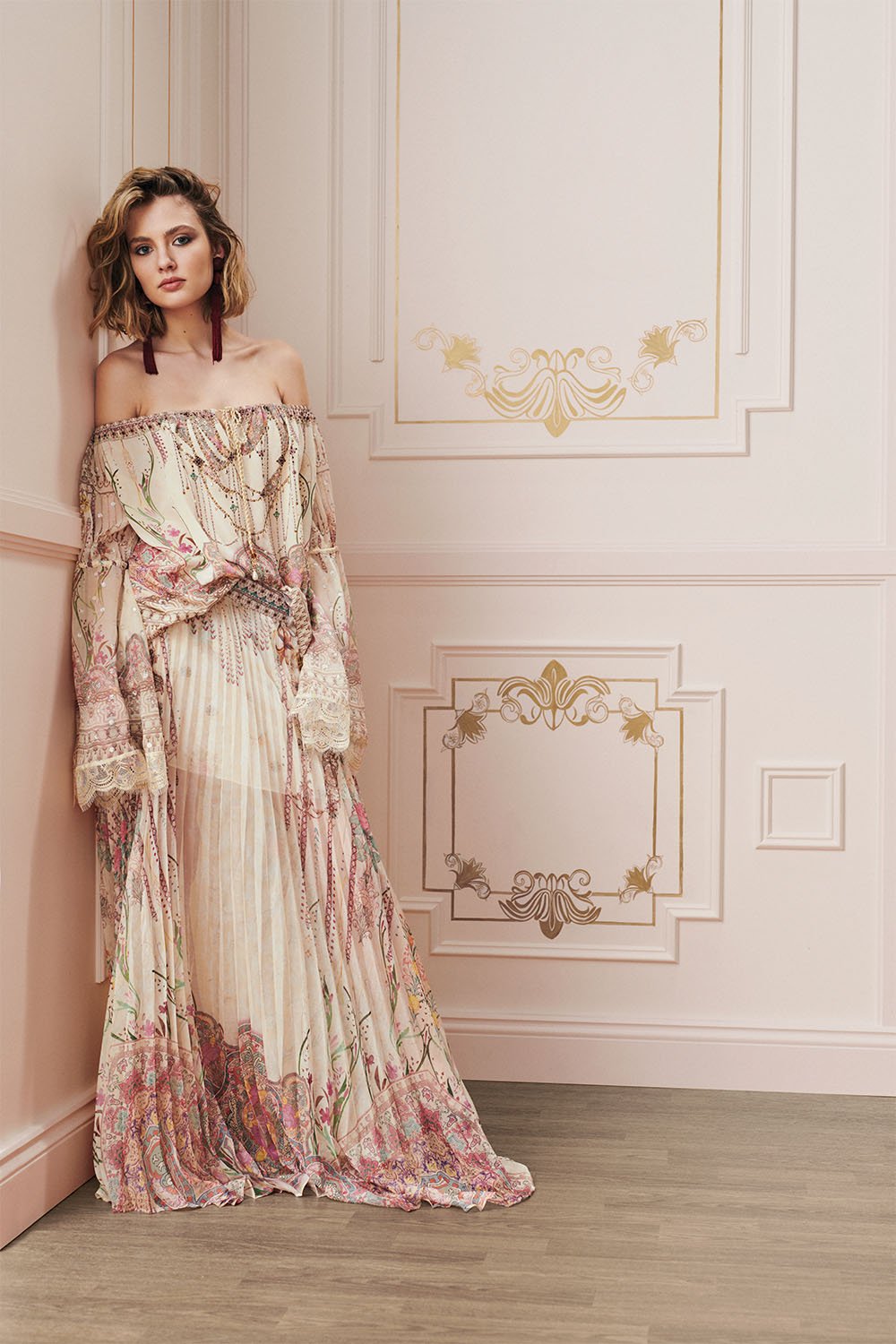 PLEATED FULL HEM SKIRT GOLDEN AGE