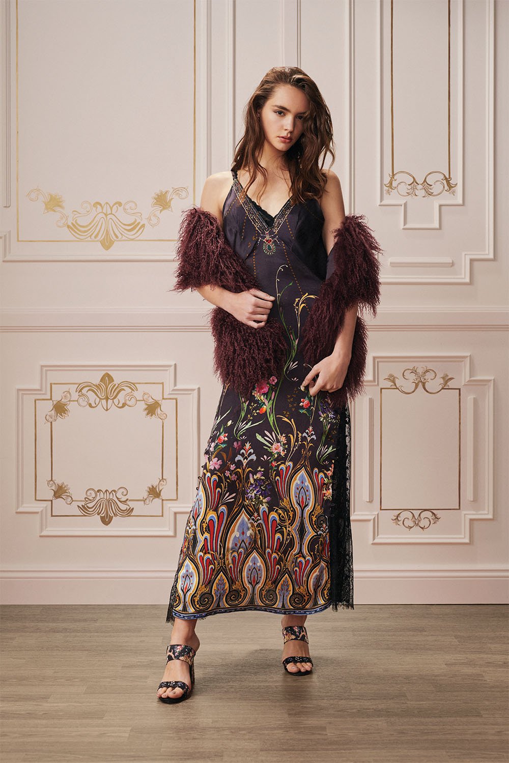 FUR STOLE WILD FLOWER