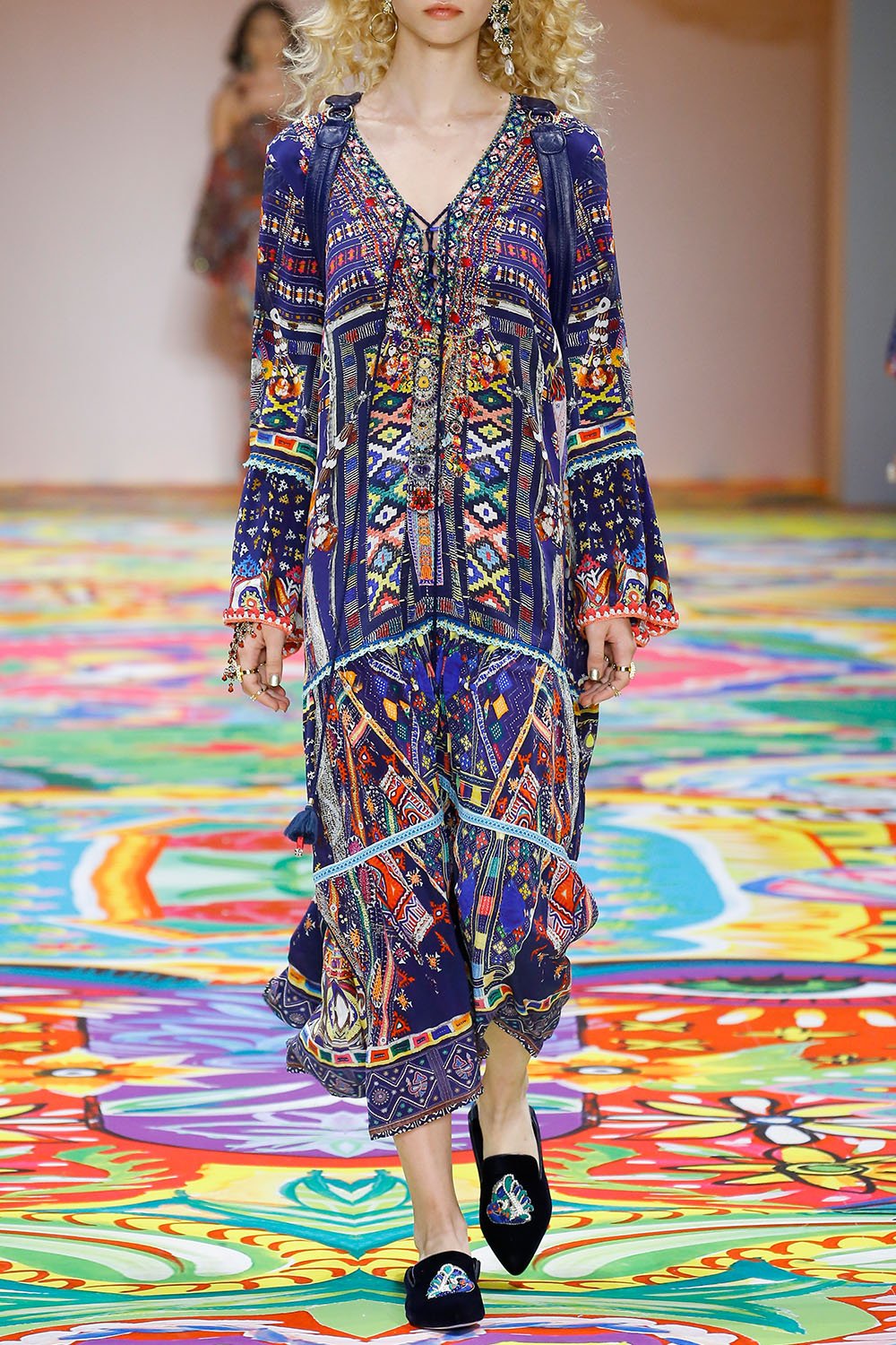 WHERE YOULL FIND ME LACE UP DRESS W TIERED HEM