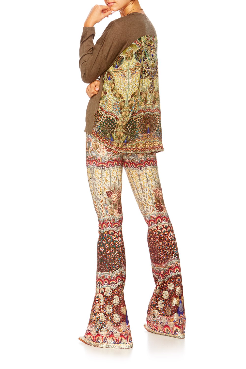 ECHOES OF ENCHANTMENT JUMPER W CONTRAST BACK