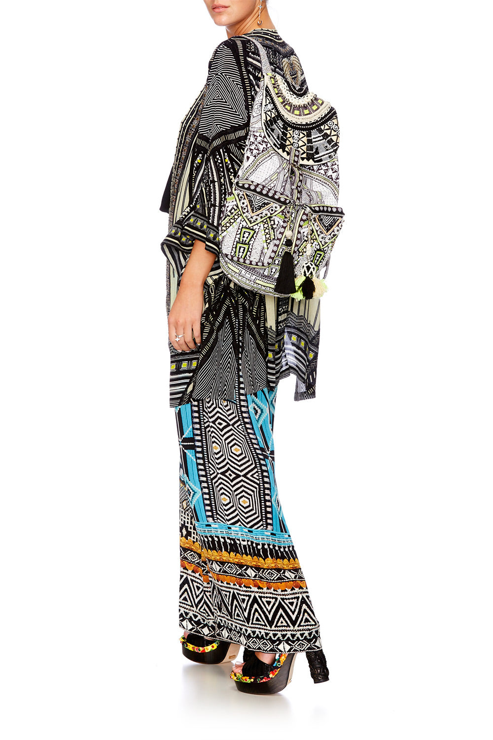 BETWEEN THE LINES KIMONO W TIE BELT