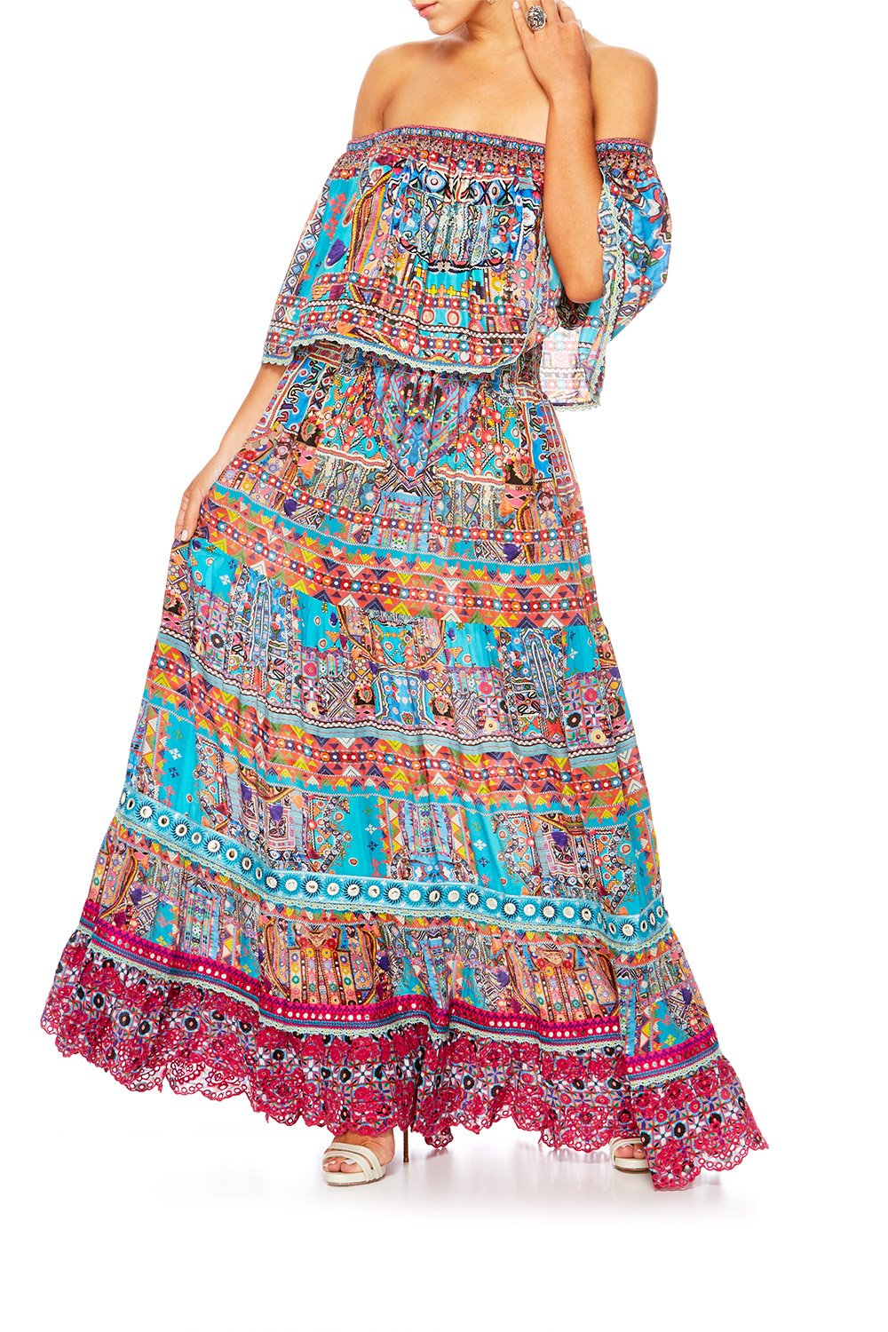 FAMILY GATHERING LONG ROBE W TIE