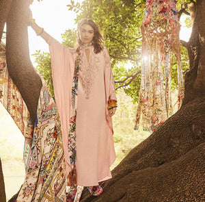 Ways To Wear: The Iconic Kaftan