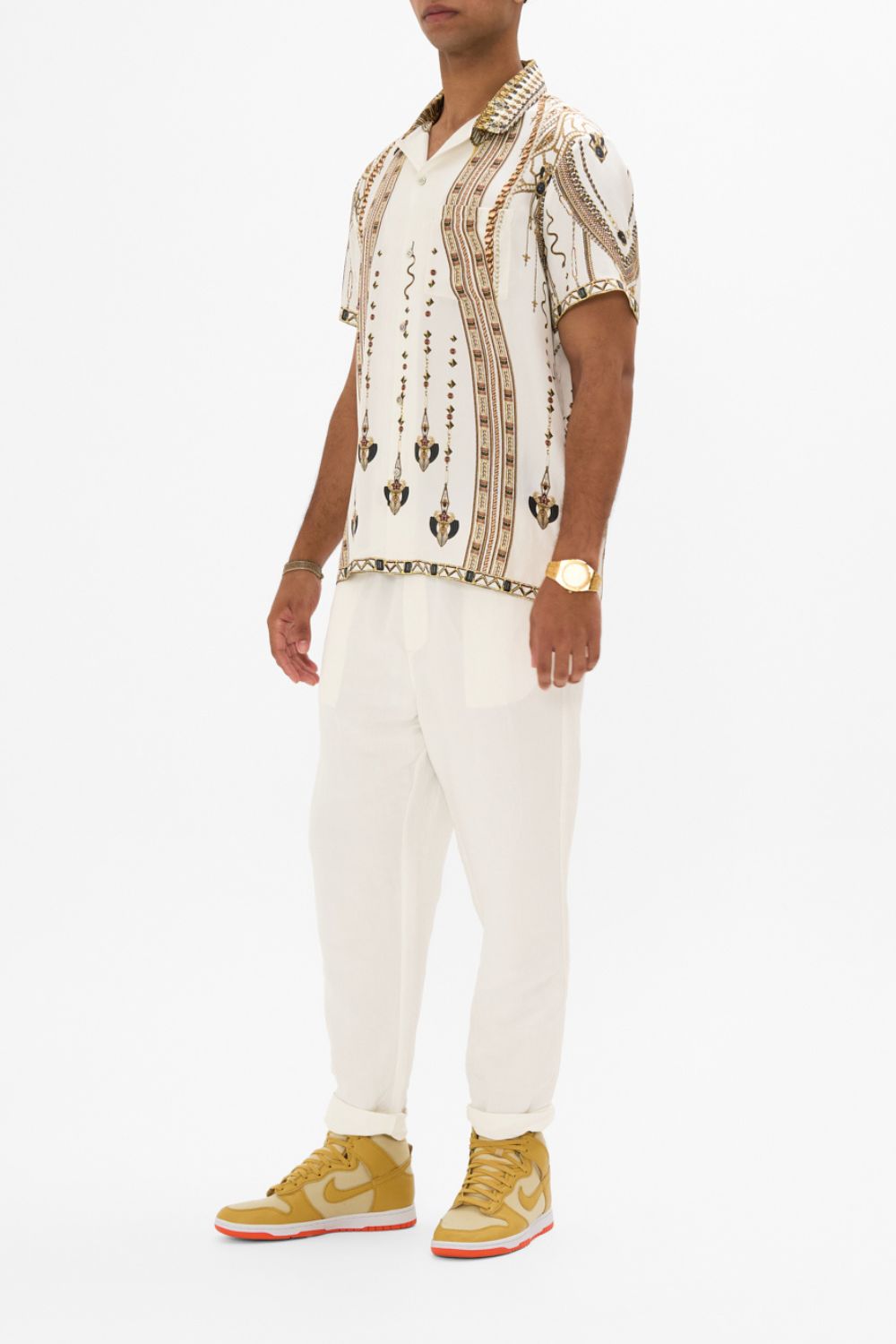 The CAMILLA SHORT SLEEVE CAMP COLLARED SHIRT GODDESS ENERGY in our  print.