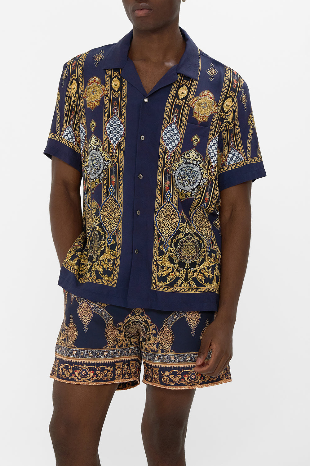 The CAMILLA SHORT SLEEVE CAMP COLLARED SHIRT THE IMPERIAL GATE in our  print.