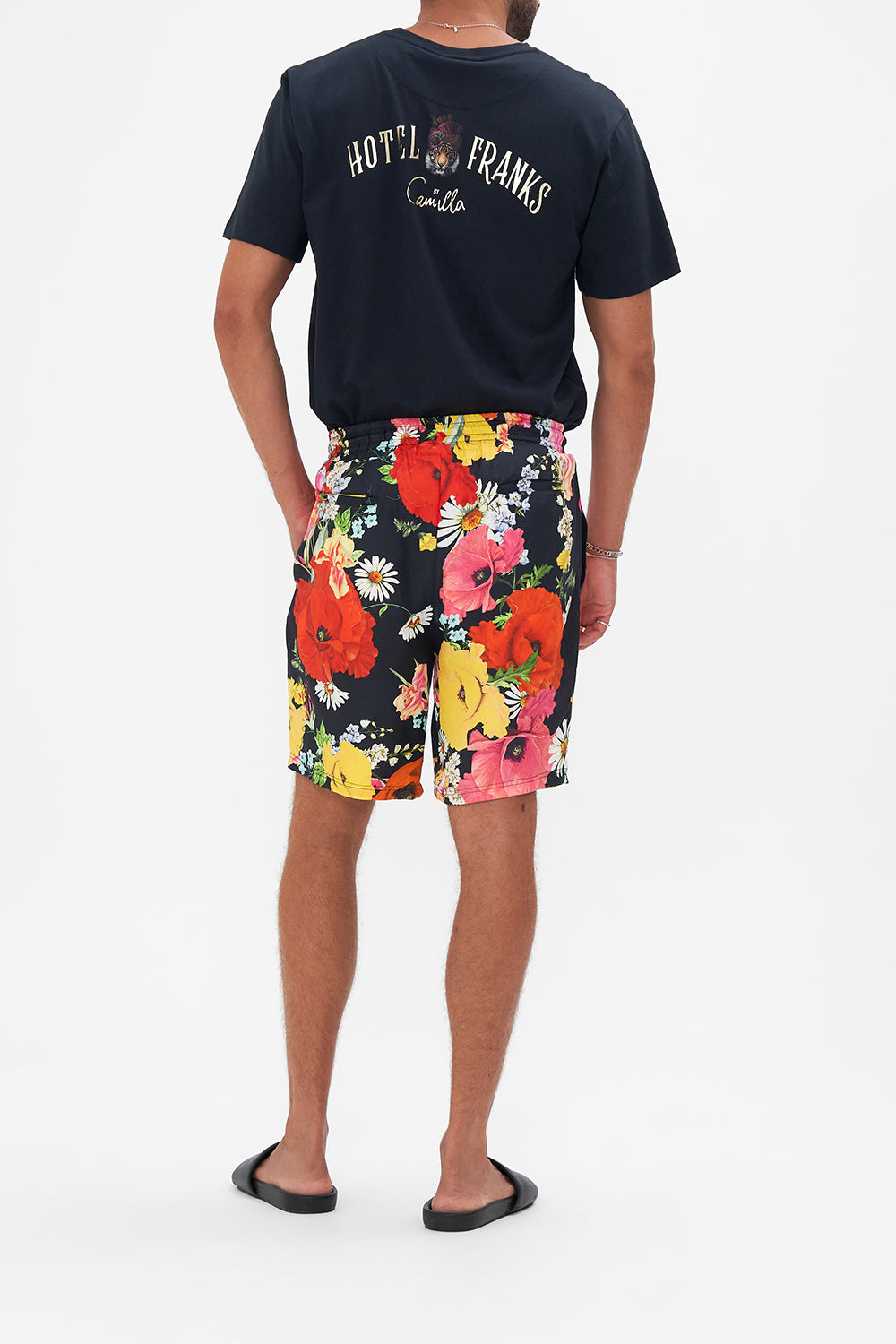 RELAXED BAGGY WALK SHORT DIVINE DIVINITY