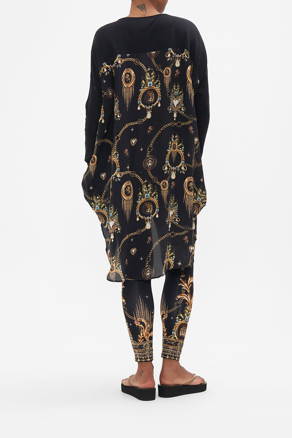 V NECK JUMPER WITH PRINT BACK JUNGLE DREAMING