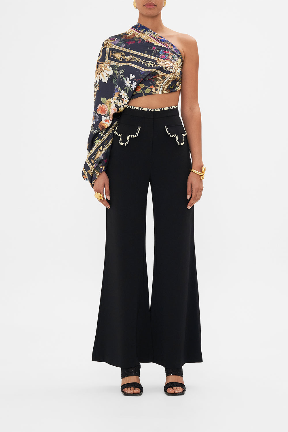 LARGE SQUARE SCARF PLAY YOUR CARDS RIGHT