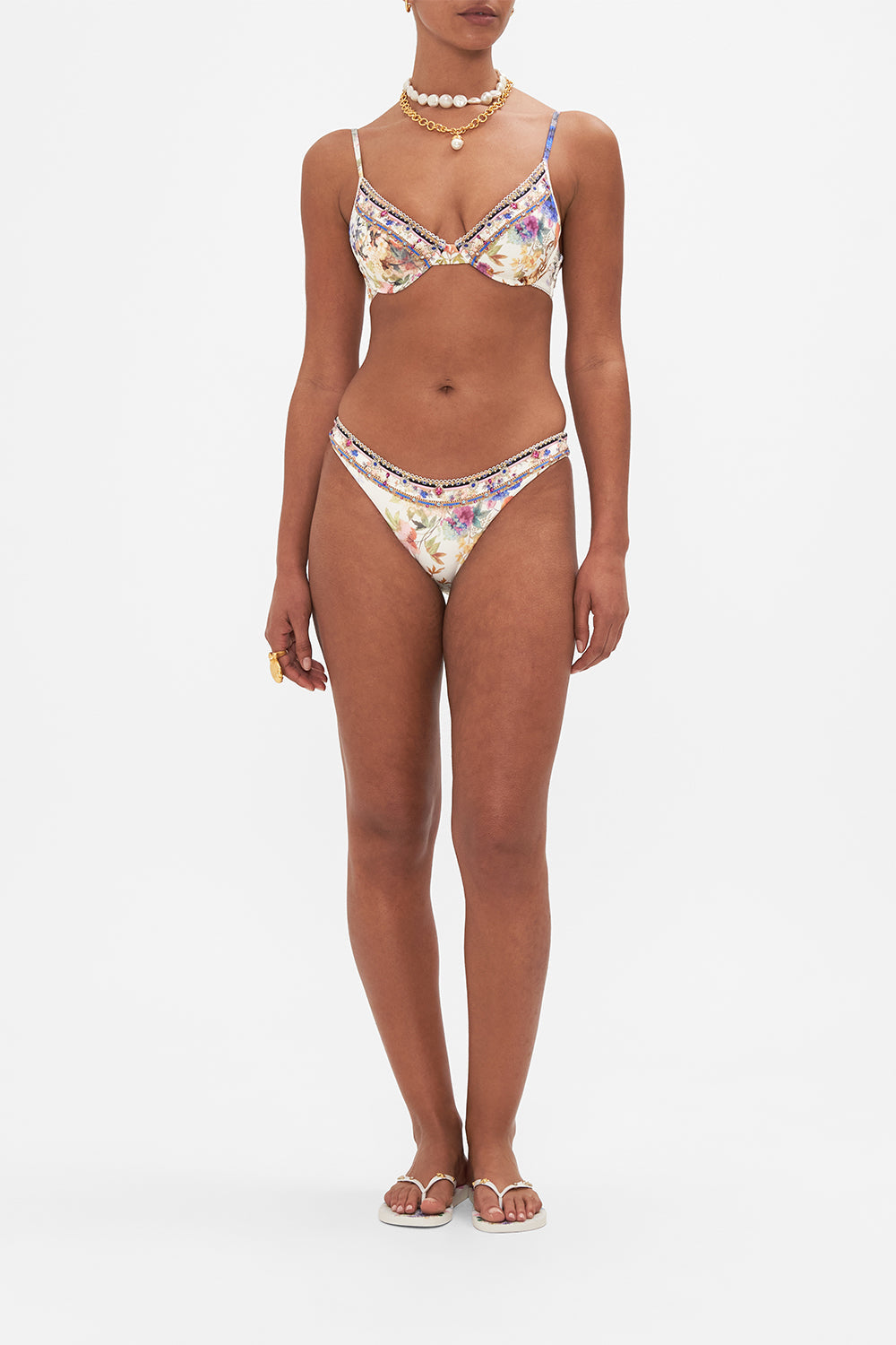 The CAMILLA SOFT UNDERWIRE BRA FRIENDS WITH FRESCOS in our FRIENDS WITH FRESCOS print.