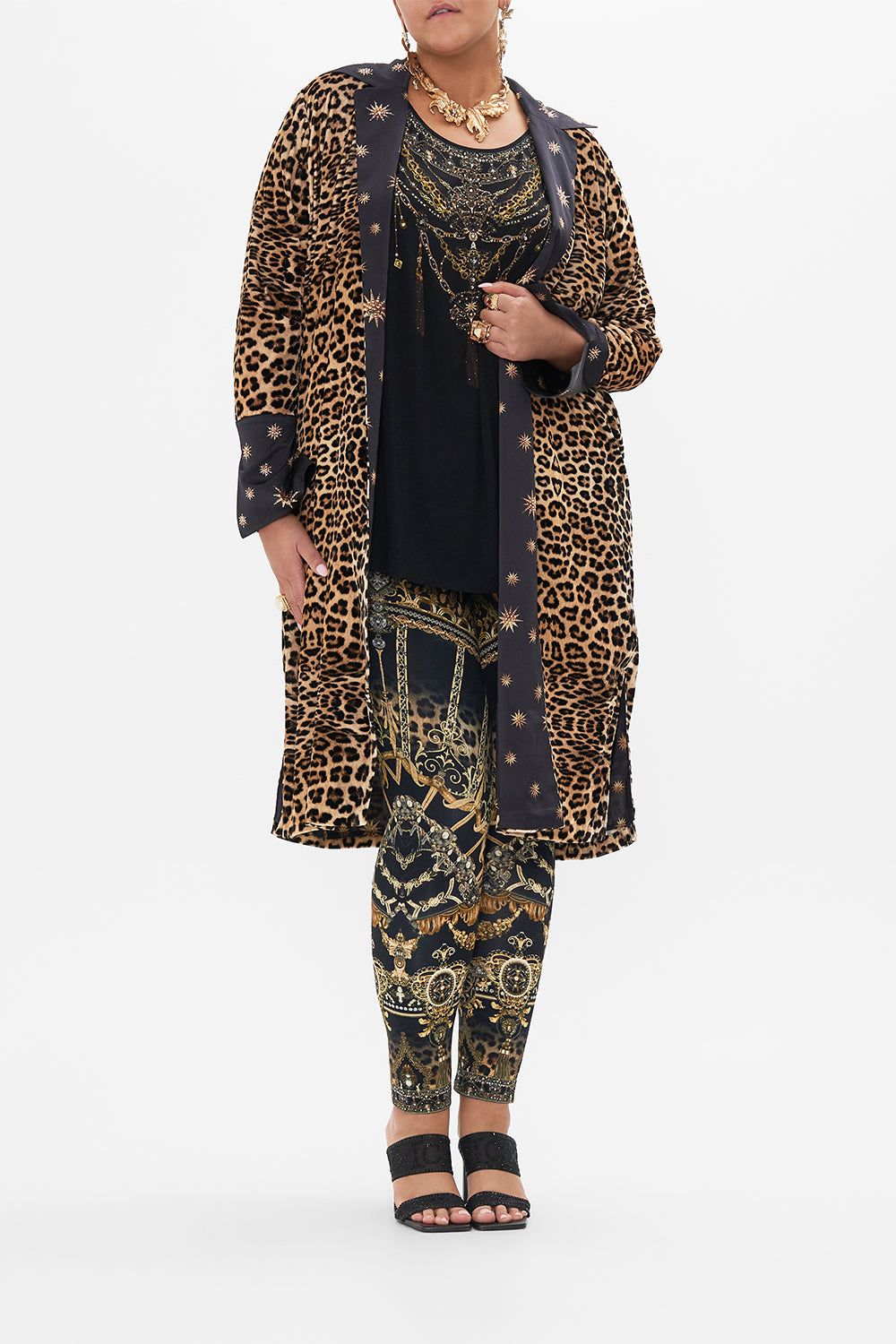 LOOSE FIT TEE MASKED AT MOONLIGHT