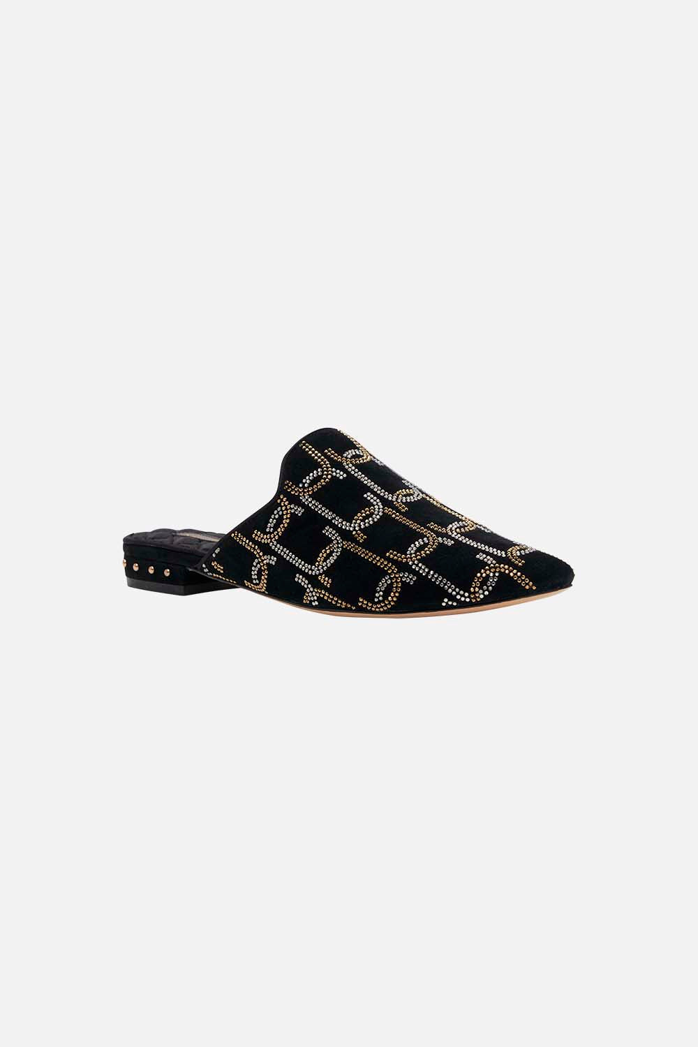 The CAMILLA BELLE EMBROIDERED SLIPPER SOLID BLACK in our  print.