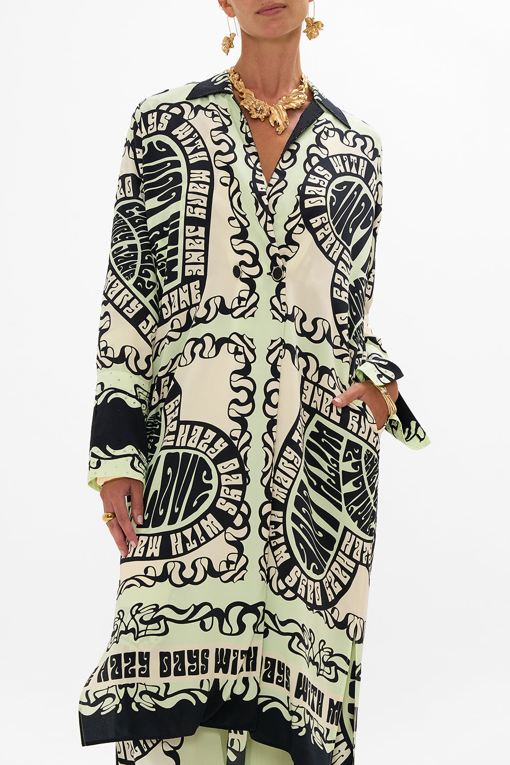 The CAMILLA SPLIT CUFF SOFT COAT DOUBLE DUTCH in our  print.