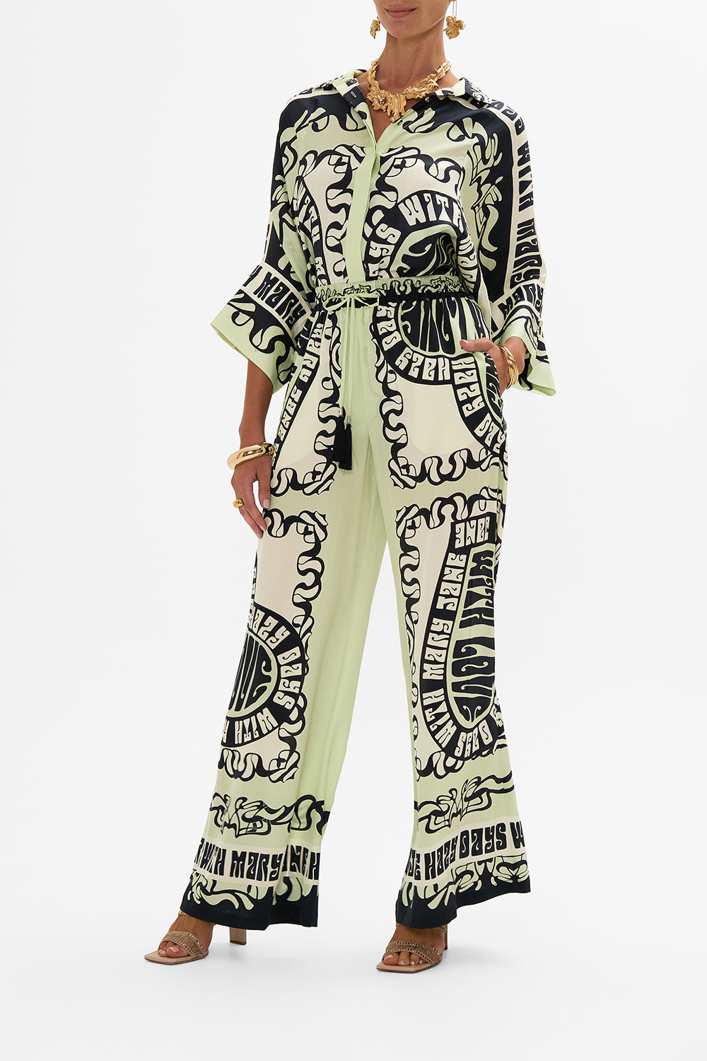 The CAMILLA LOUNGE PANT DOUBLE DUTCH in our  print.