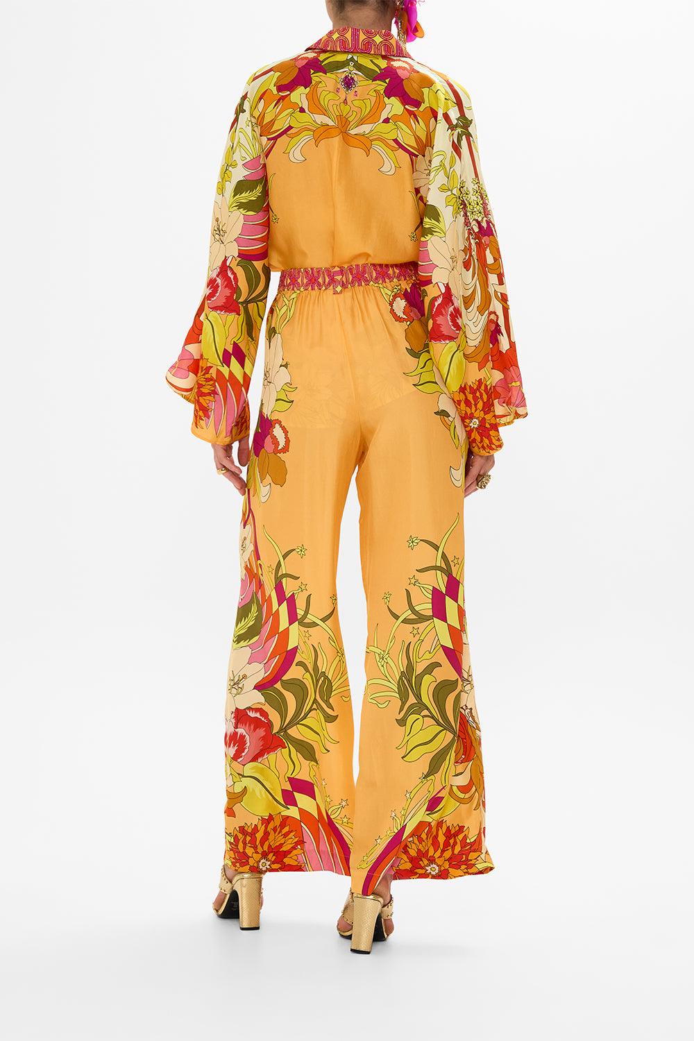 The CAMILLA WIDE LEG WAISTED PANT THE FLOWER CHILD SOCIETY in our  print.