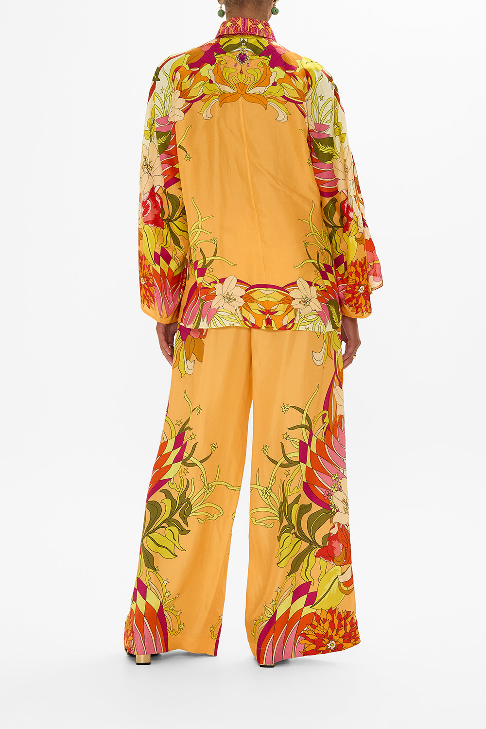The CAMILLA WIDE LEG WAISTED PANT THE FLOWER CHILD SOCIETY in our  print.