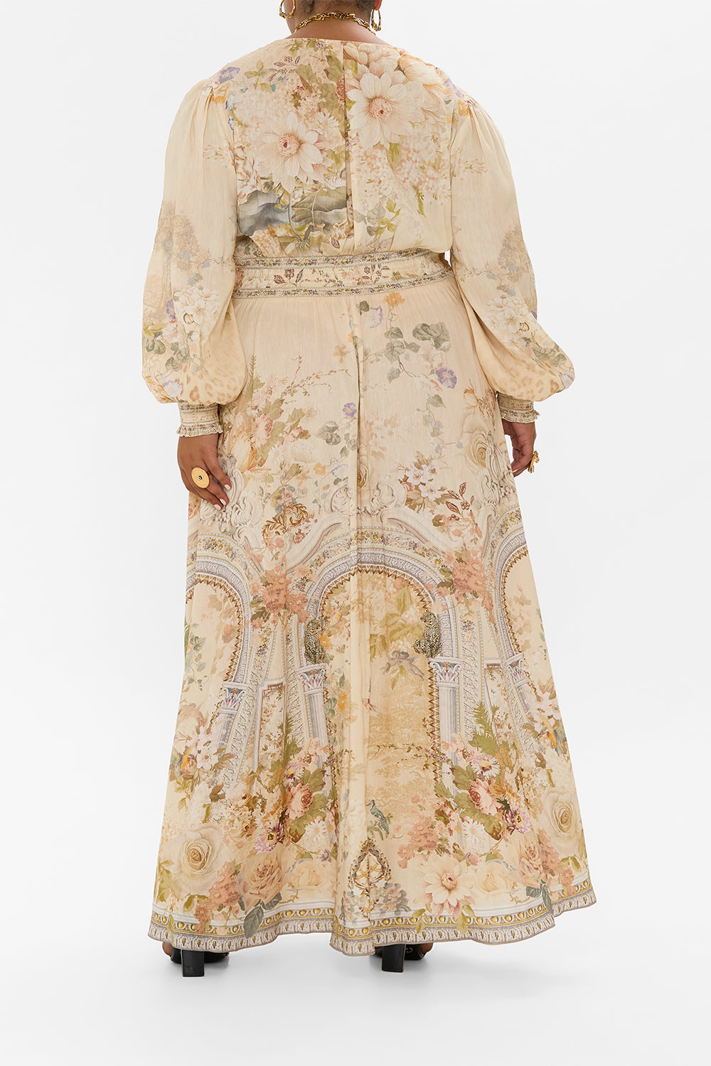 BUTTON DRESS WITH SHAPED WAISTBAND ADORNED IN ANTIQUITY