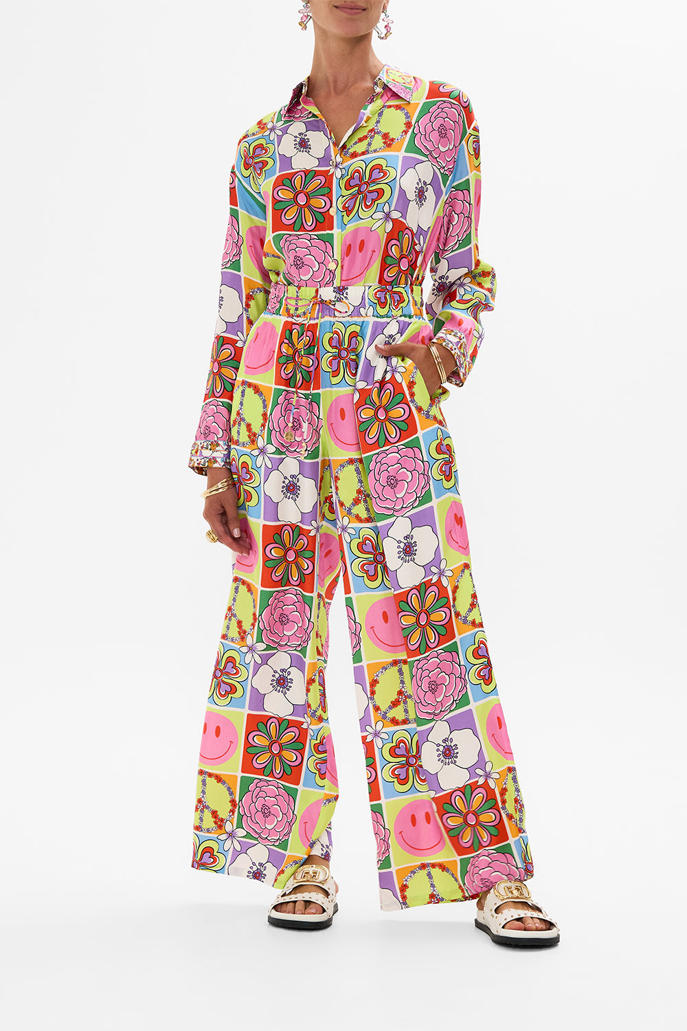 The CAMILLA STRAIGHT LEG PANT COSMIC PRAIRIE in our COSMIC PRAIRIE print.