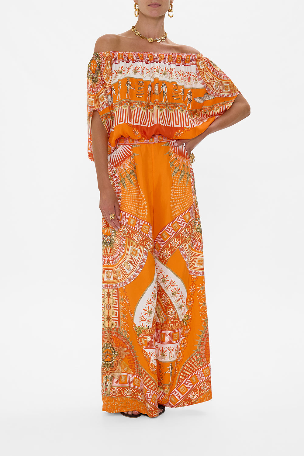 OFF SHOULDER ELASTIC TOP THE OBELISK GATE