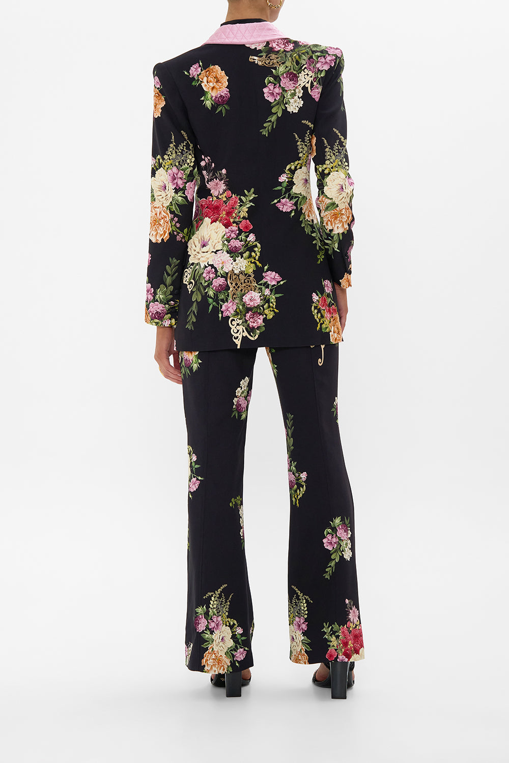 TAILORED DOUBLE BREASTED JACKET ADORNED IN ALEXANDRIA