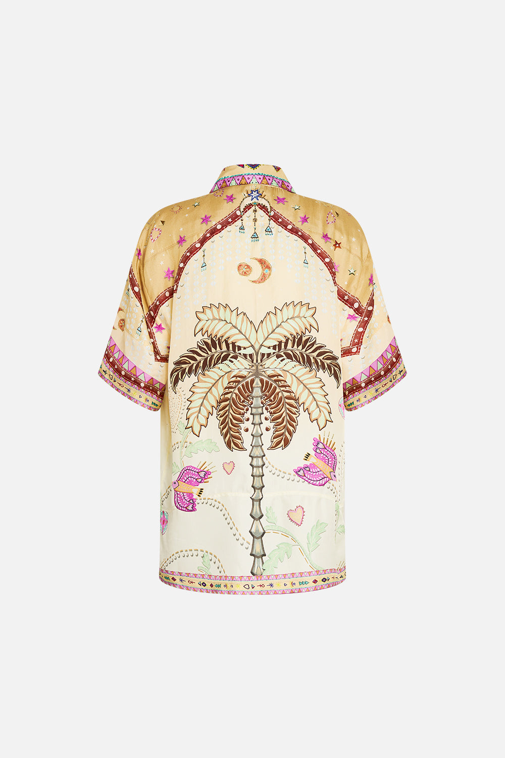 The CAMILLA OVERSIZED SHIRT WITH POCKET ASWAN ABSTRACT in our  print.