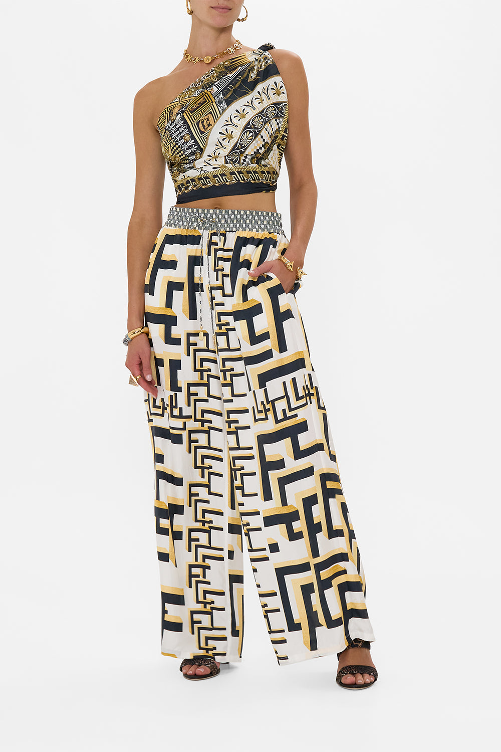 LARGE SQUARE SCARF TEMPLES OF DENDARA