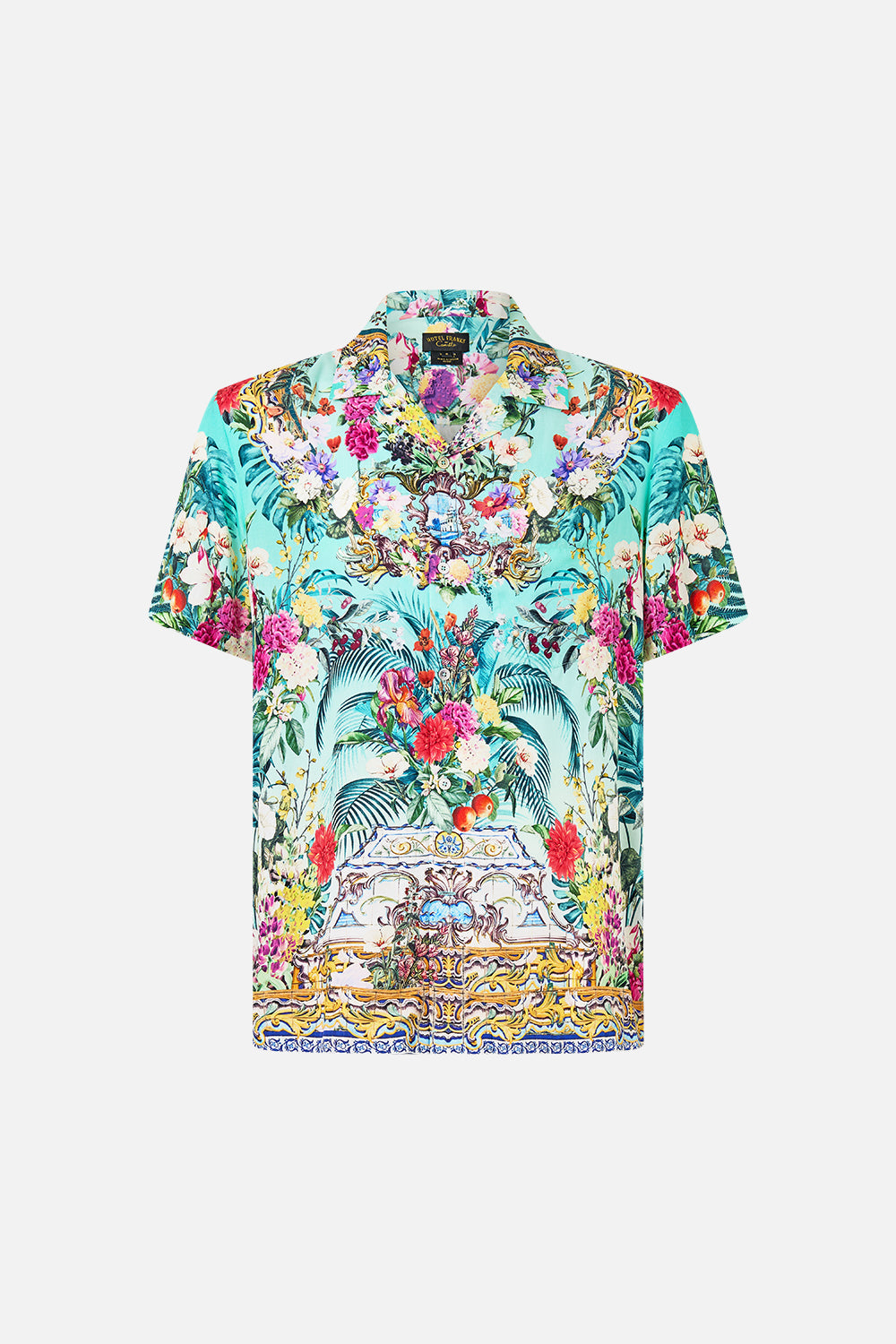 The CAMILLA SHORT SLEEVE CAMP COLLARED SHIRT GARDENS OF QUELUZ in our  print.