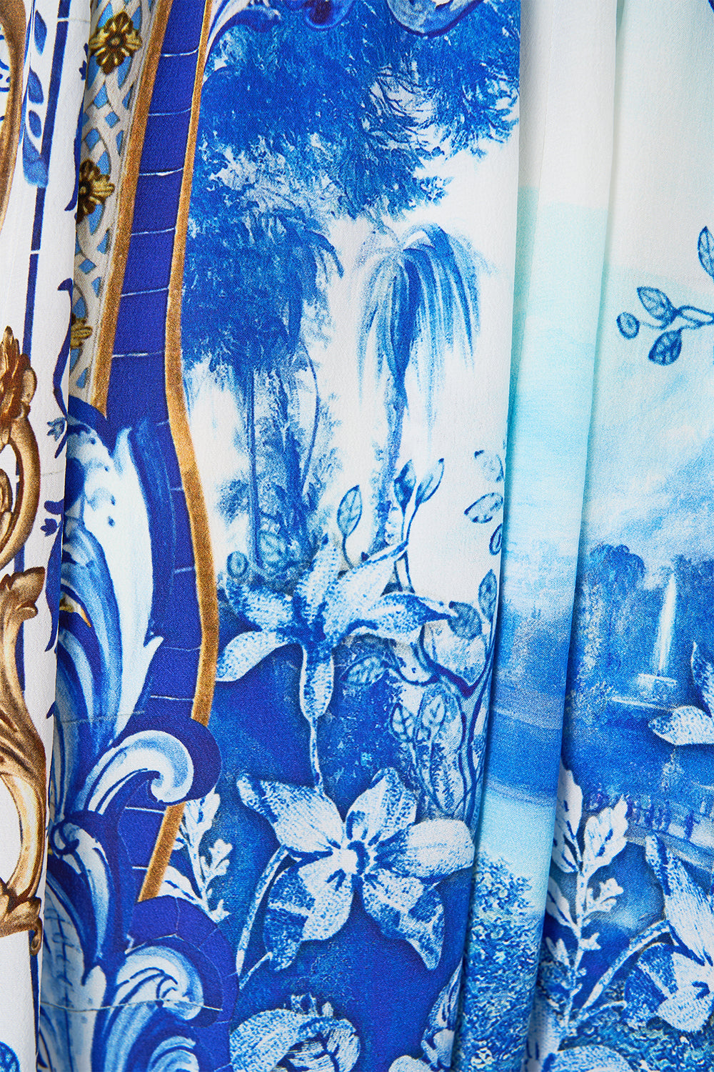 The CAMILLA BRALETTE DETAIL DRESS AZUL ADVENTURES in our  print.