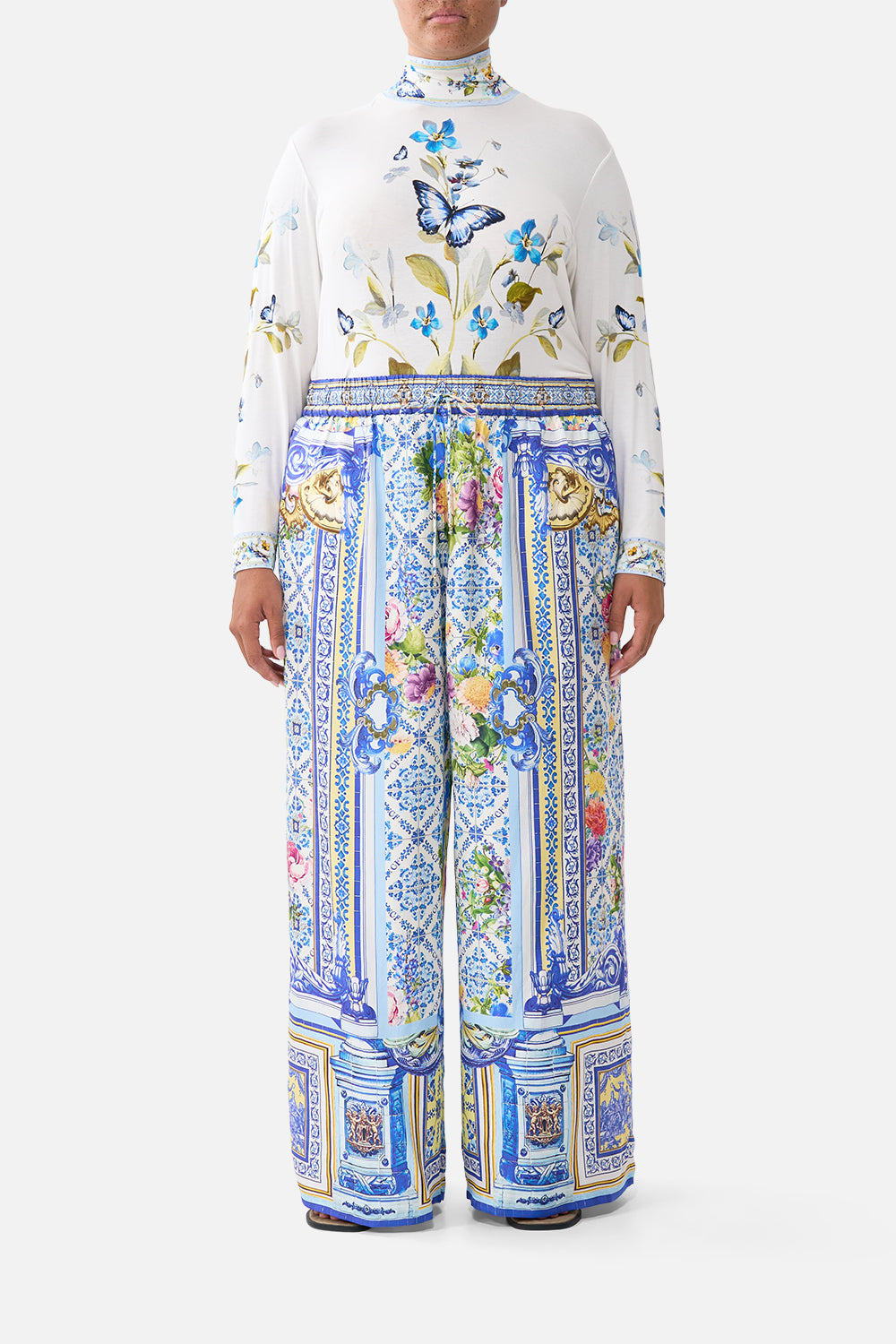The CAMILLA STRAIGHT LEG PANT WALL TO WALL WONDERS in our  print.