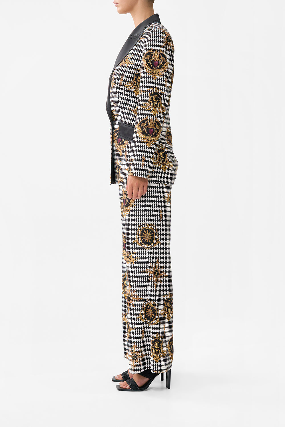 The CAMILLA DOUBLE BREASTED SUIT JACKET MONARCHY MANIA in our  print.