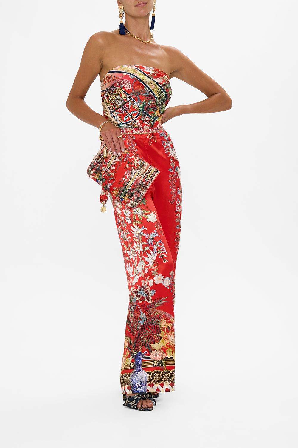 The CAMILLA SCARF CLUTCH LISBOA LUXE in our  print.