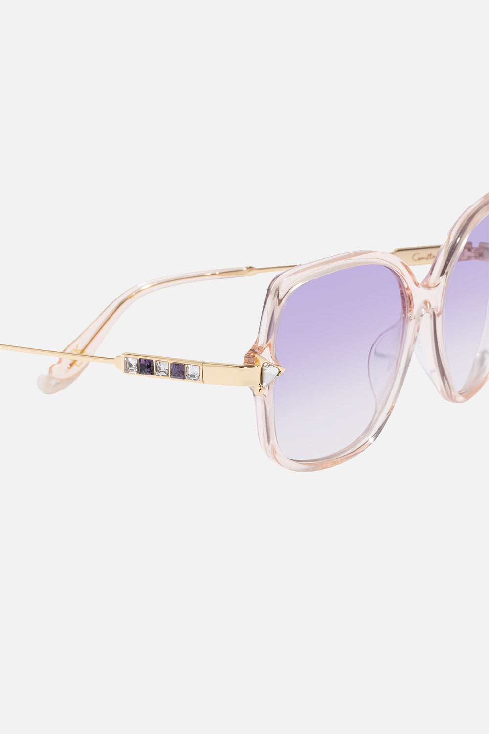 The CAMILLA ALEXANDRIA AFFAIR SUNGLASSES LILAC MARBLE in our  print.
