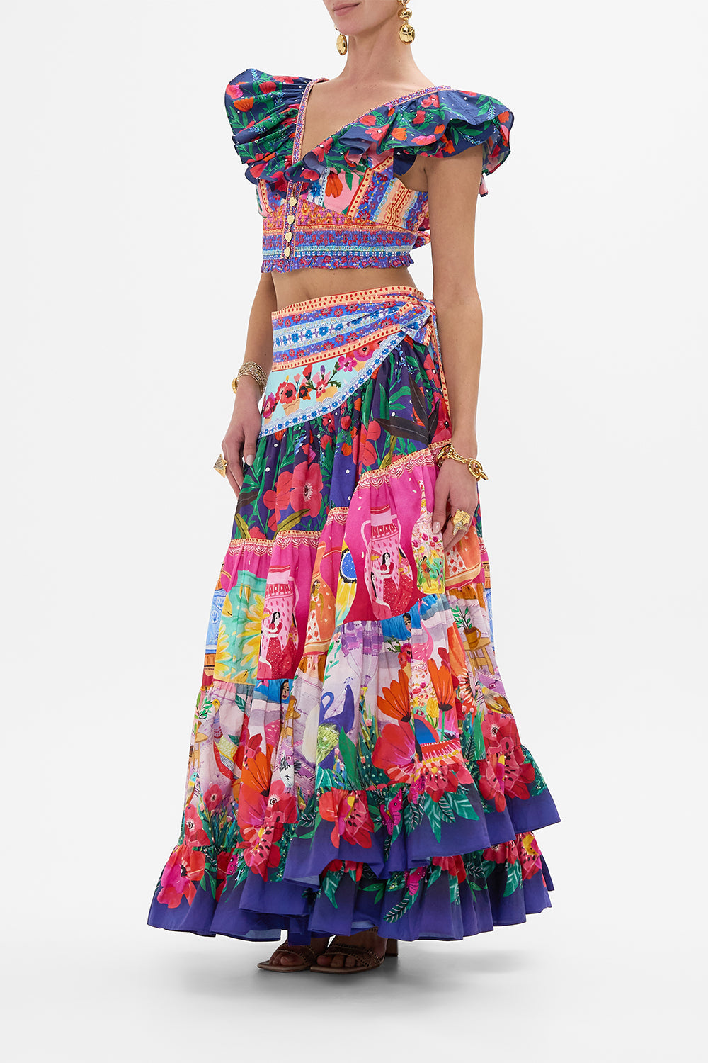 CAMILLA Deep V Frill Short Sleeve Top in Roeqiyas Realm print. 