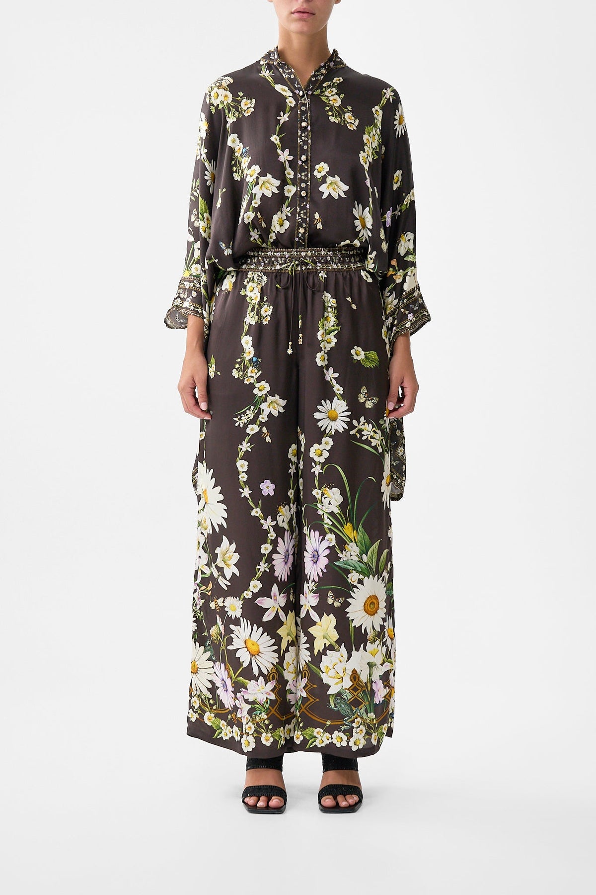 The CAMILLA Straight Leg Pant in our Dish It, Daisy print.