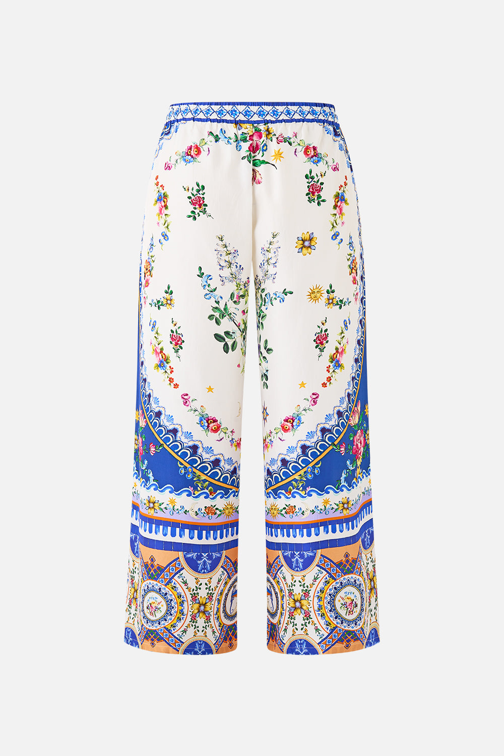The CAMILLA STRAIGHT LEG PANT TILES DARLS in our  print.